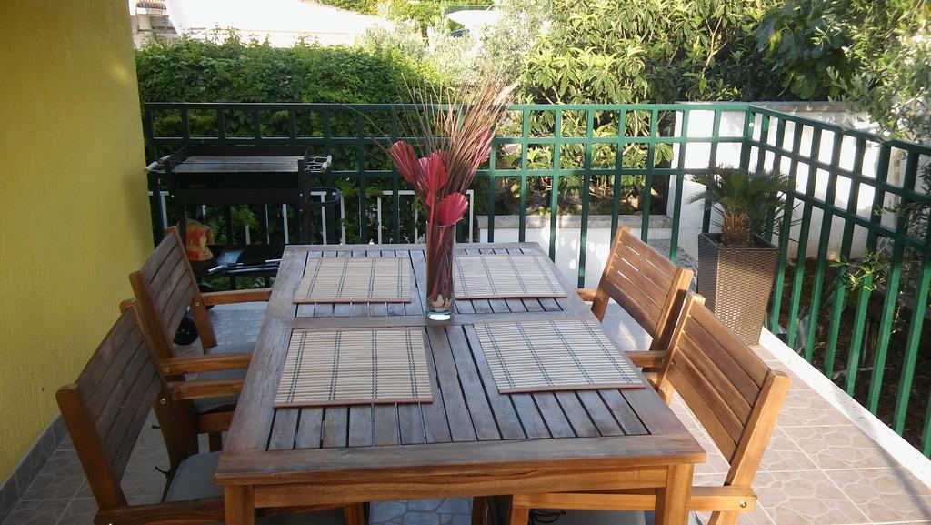 Apartments Vukovic Stari Grad  Exterior photo